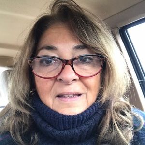 Meet your Posher, Virginia